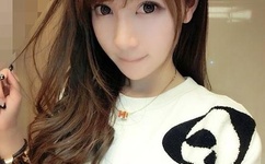 宝宝你看你喷的到处都是